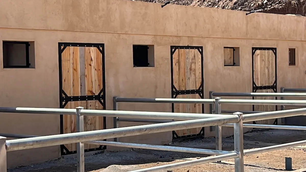 Trabajos de cimentación en NA STABLOS